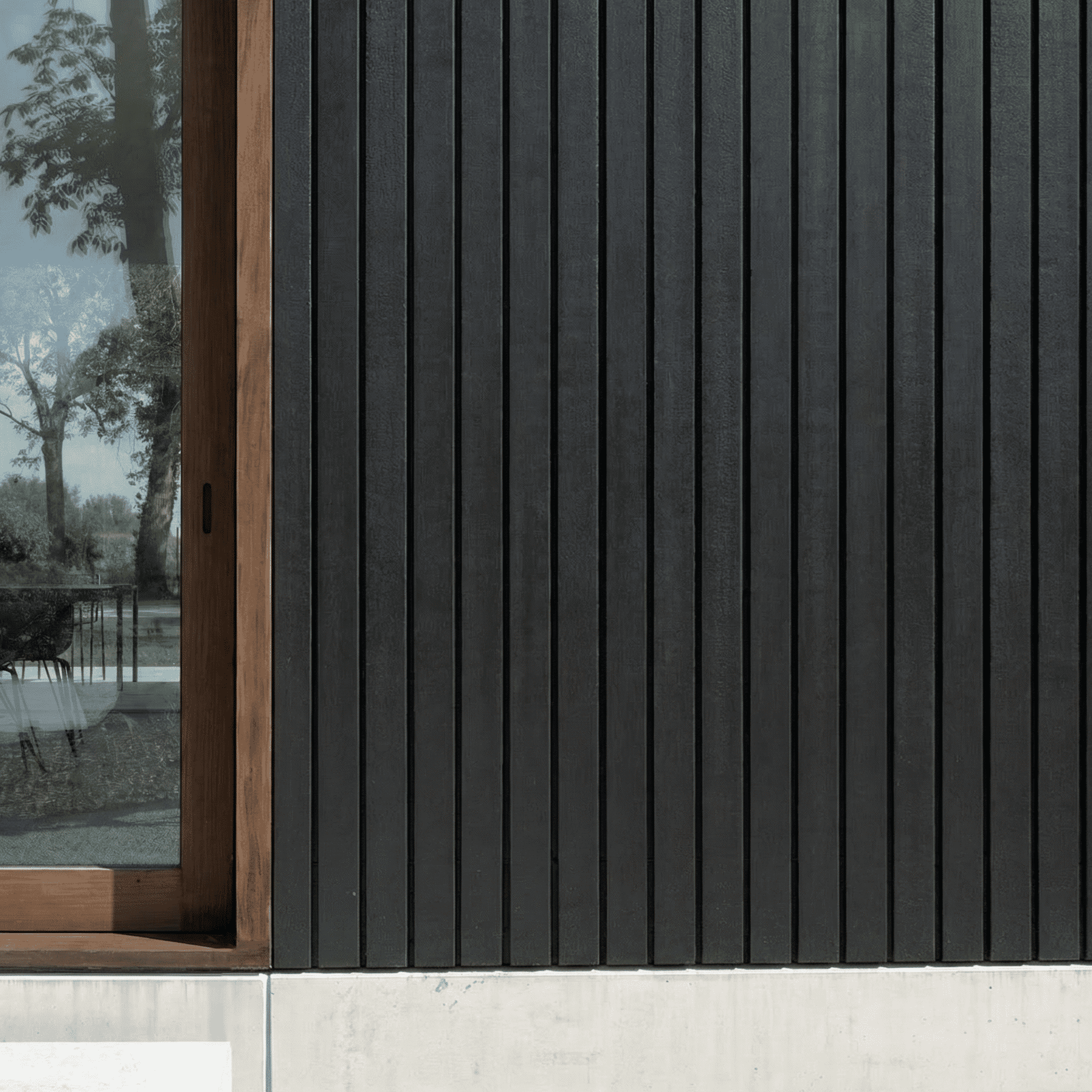 Charred-Wood-Forma-for-Grad®-Composite-Cladding-small