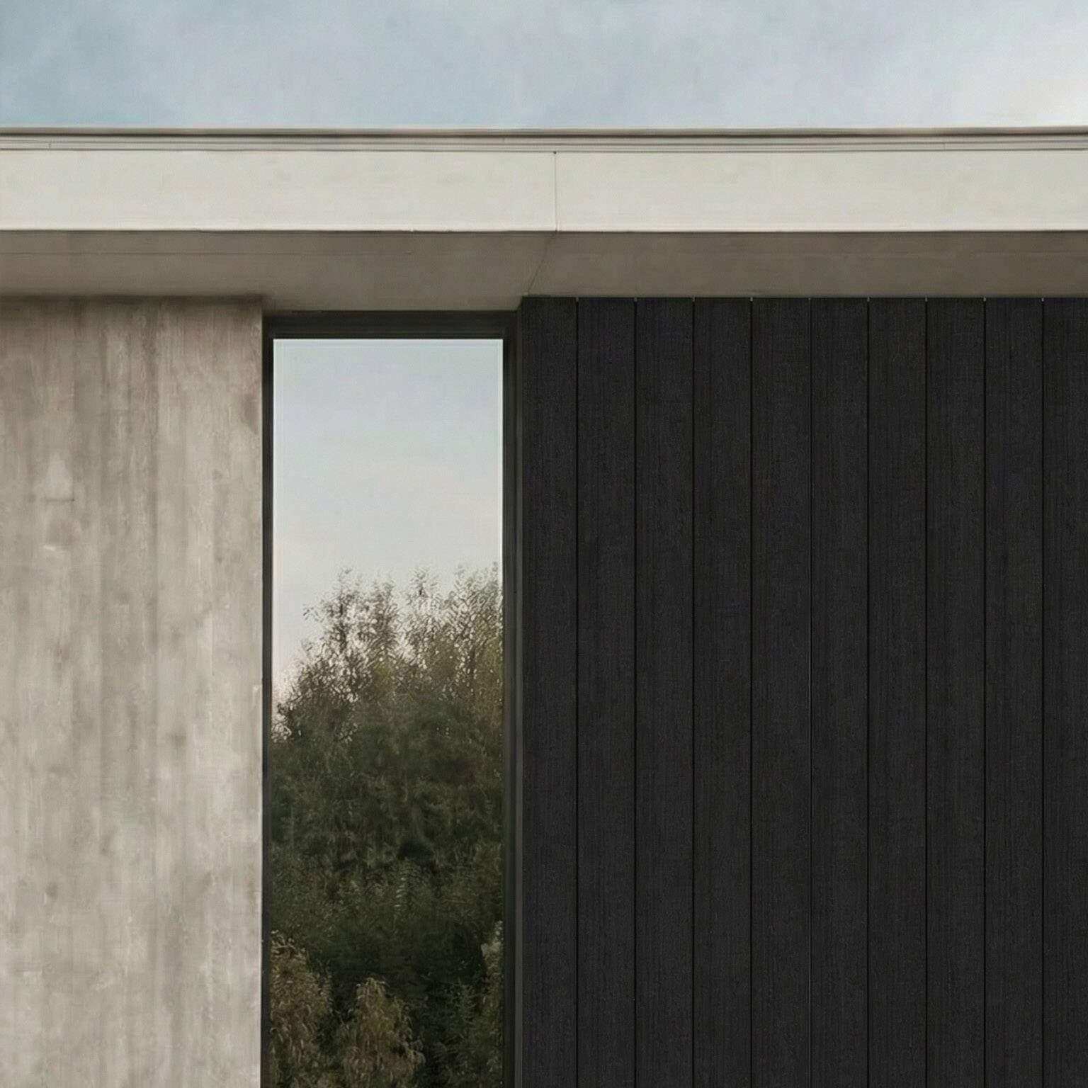 Forma-Click-Charred-Wood-Composite-Cladding Large-2-crop-web