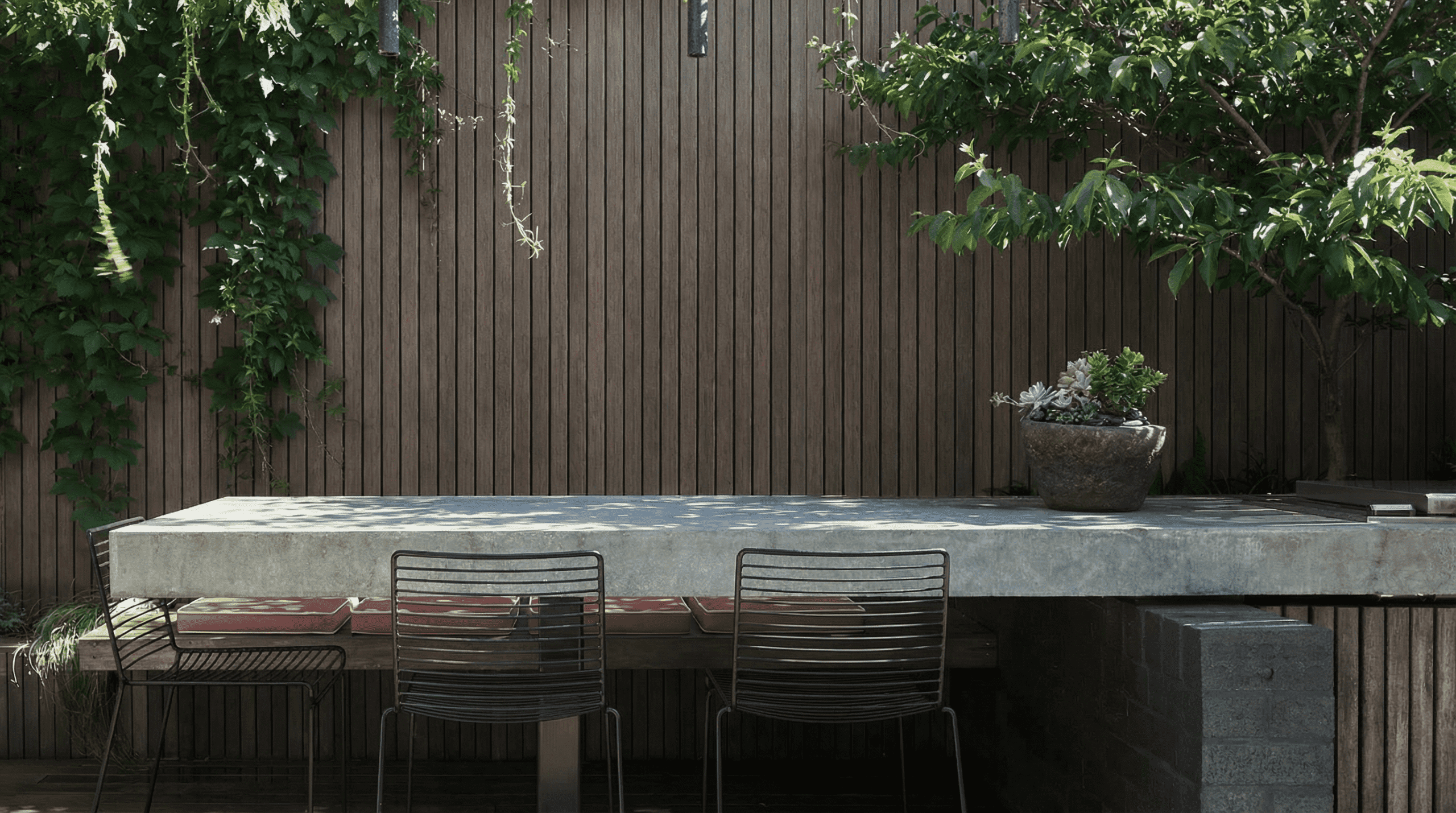 Dark-Oak-Forma-for-Grad®-Composite-Cladding-Small-1-scaled